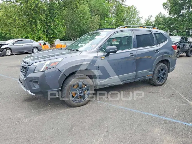2025 Subaru Forester фото