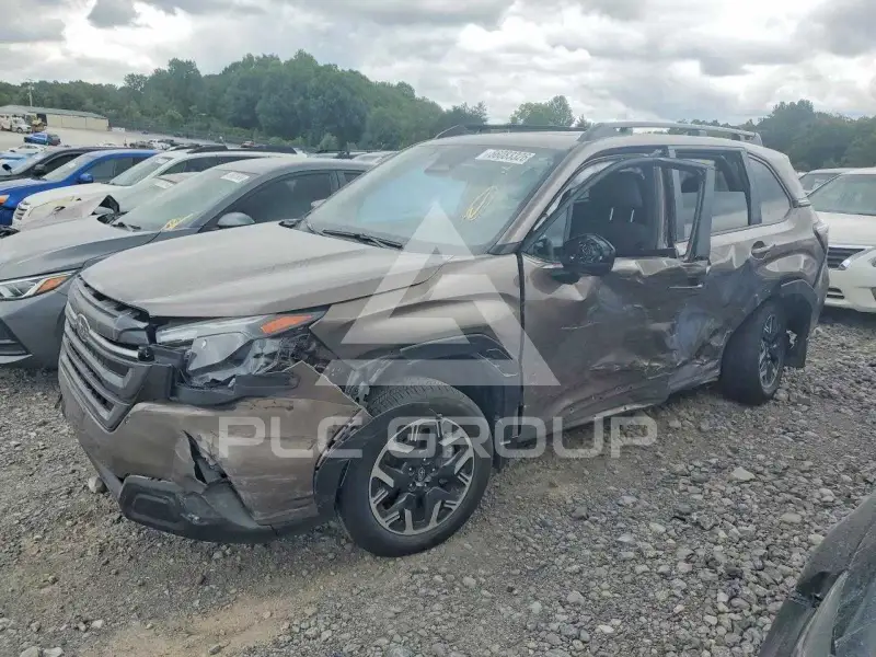 2025 Subaru Forester фото