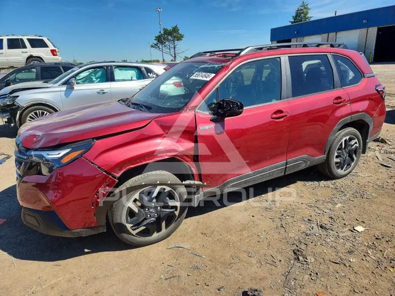 2025 Subaru Forester photo
