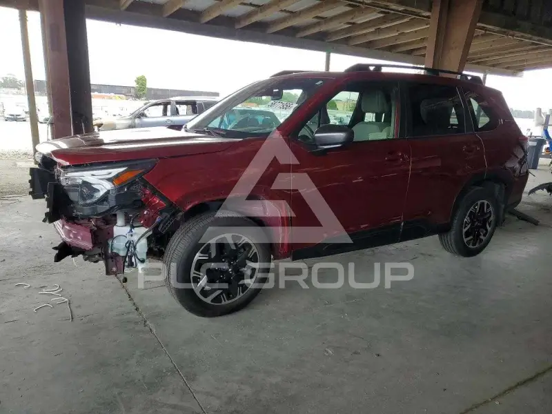 2025 Subaru Forester photo