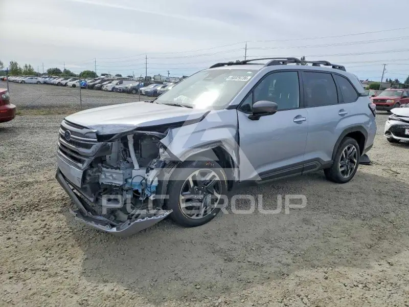 2025 Subaru Forester фото