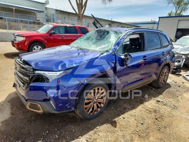 2025 Subaru Forester фото