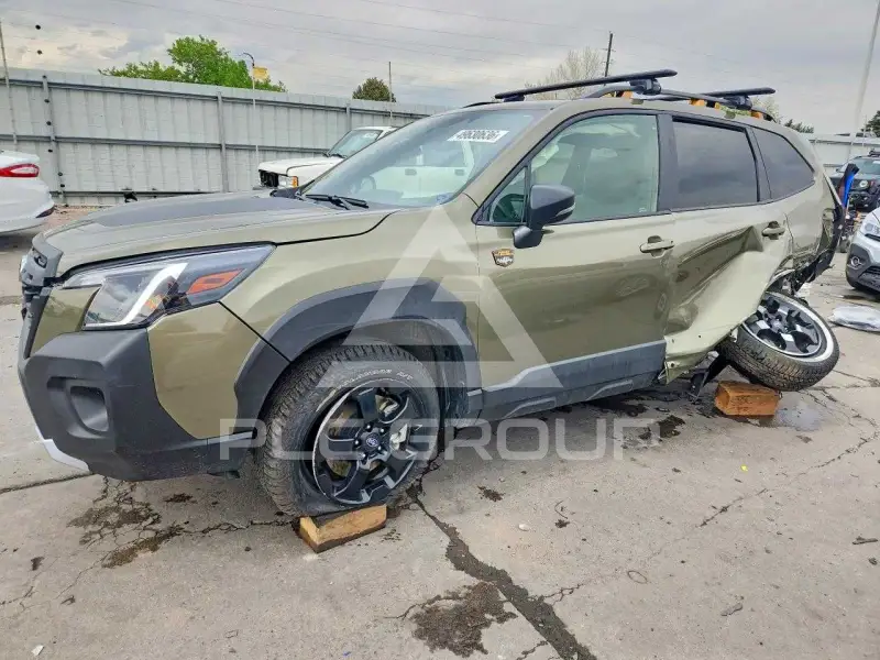 2025 Subaru Forester фото