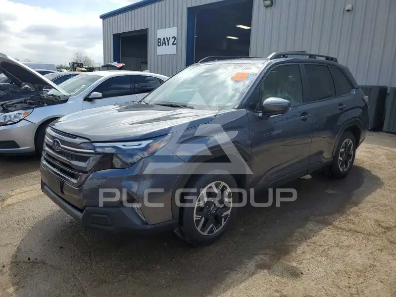 2025 Subaru Forester фото