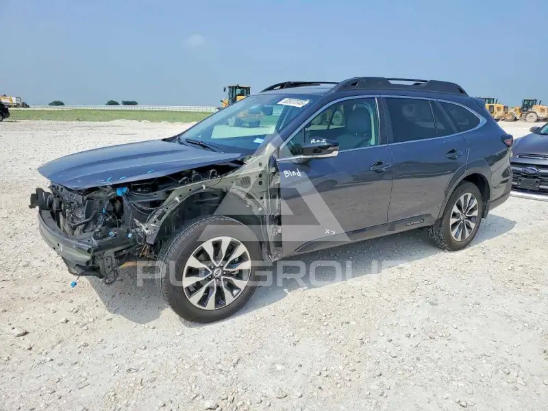 2025 Subaru Outback photo