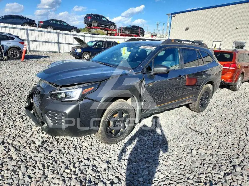 2025 Subaru Outback photo