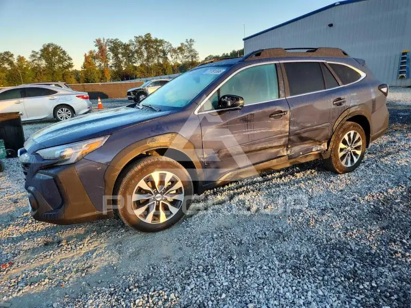 2025 Subaru Outback photo