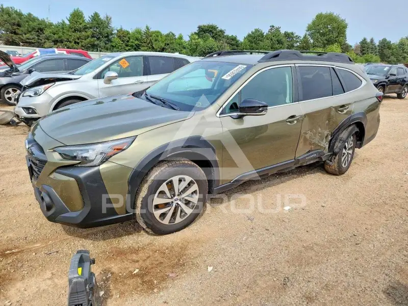 2025 Subaru Outback photo