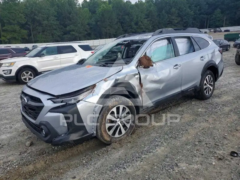 2025 Subaru Outback photo