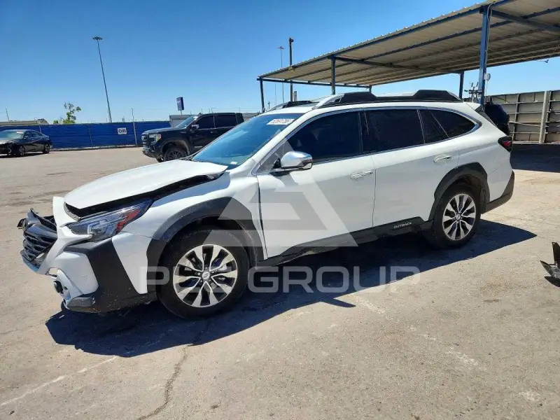 2025 Subaru Outback photo