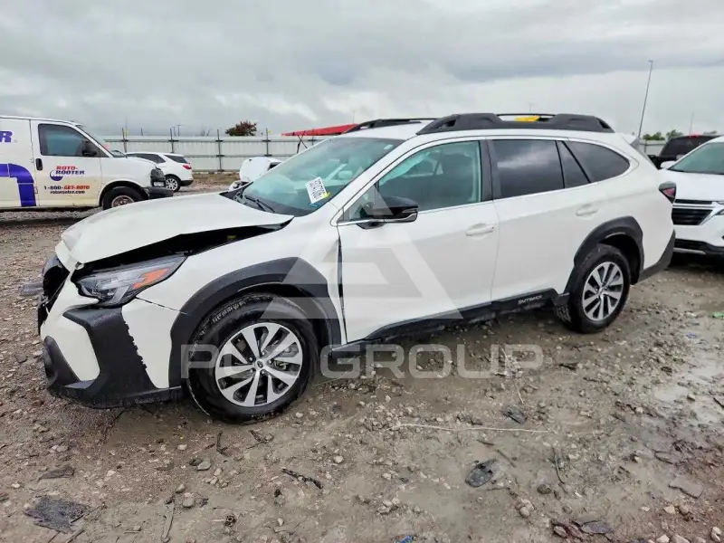2025 Subaru Outback photo