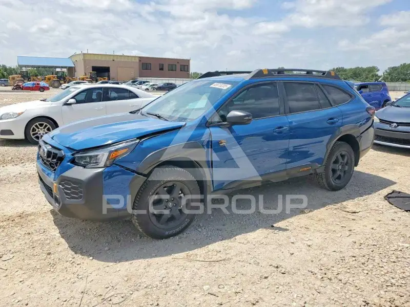 2025 Subaru Outback photo