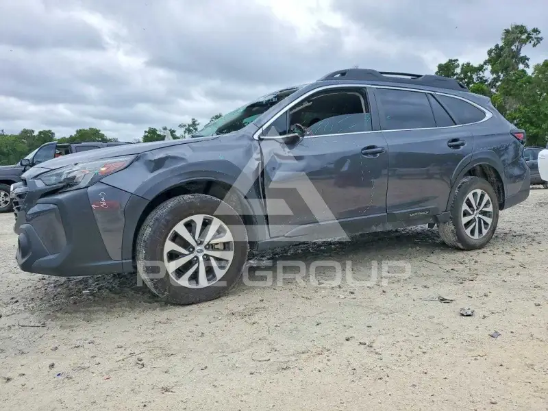 2025 Subaru Outback photo