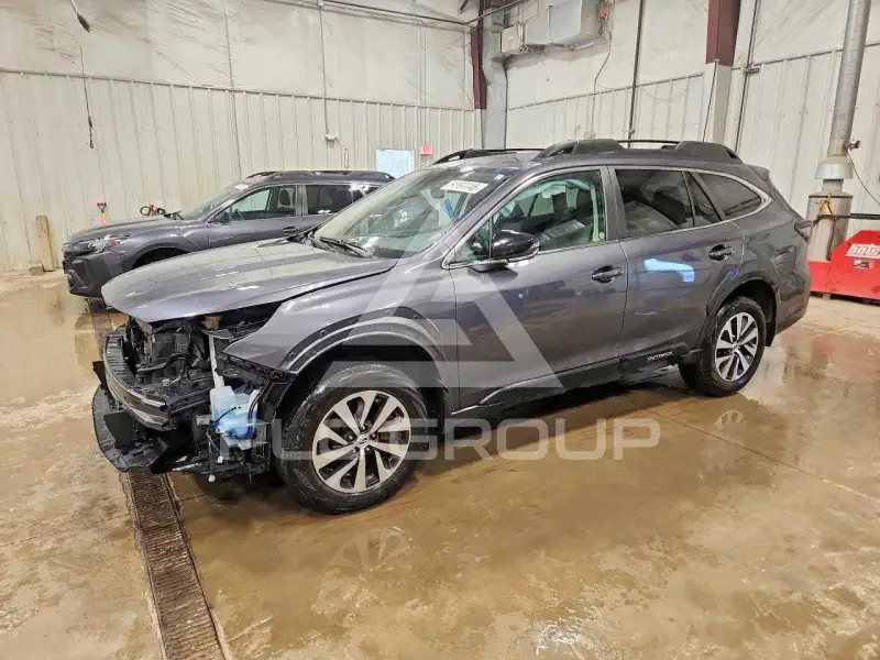 2025 Subaru Outback photo