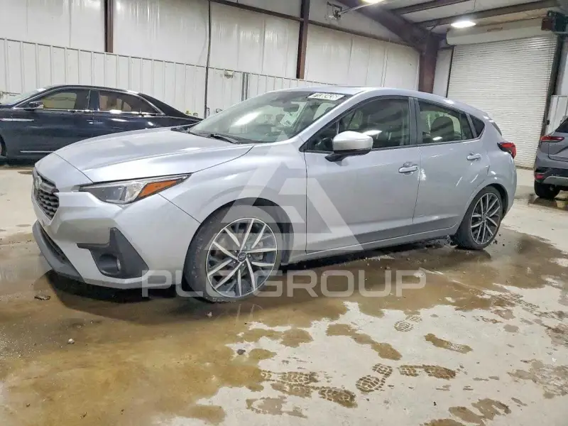 2025 Subaru Impreza photo