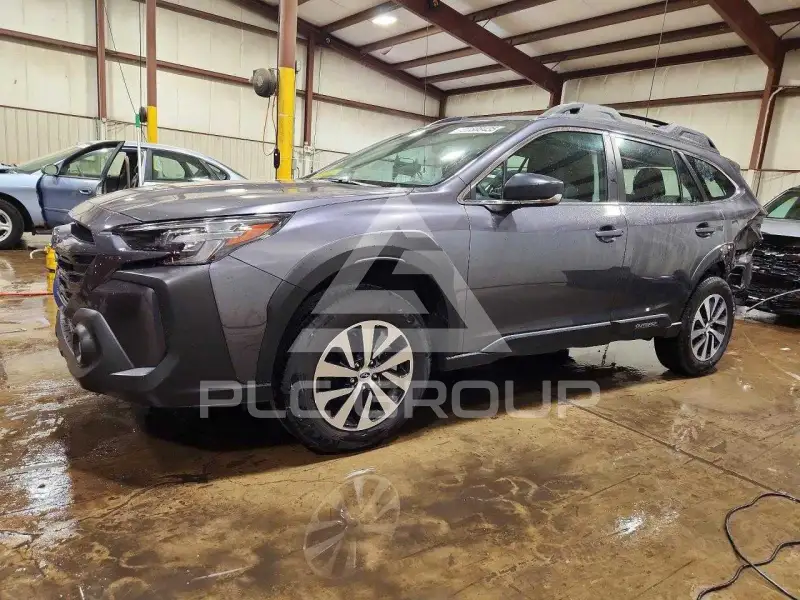 2025 Subaru Legacy photo
