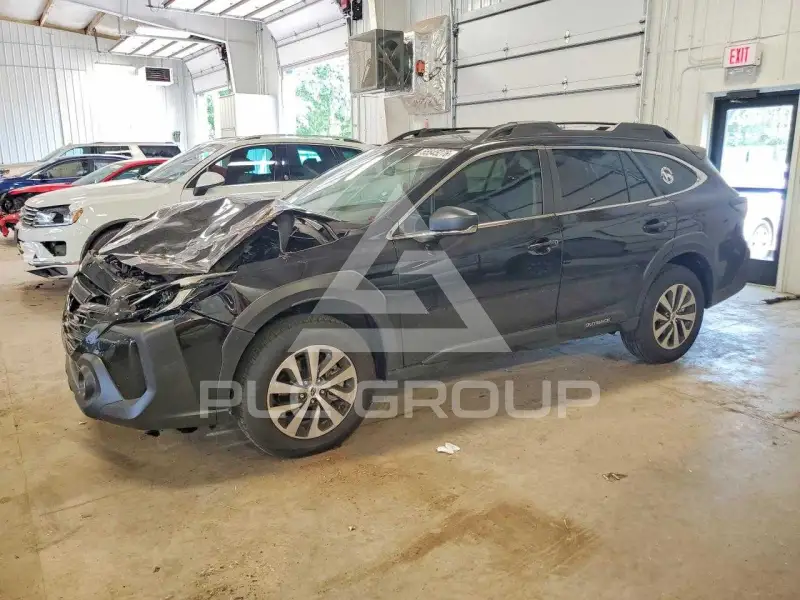 2025 Subaru Legacy photo