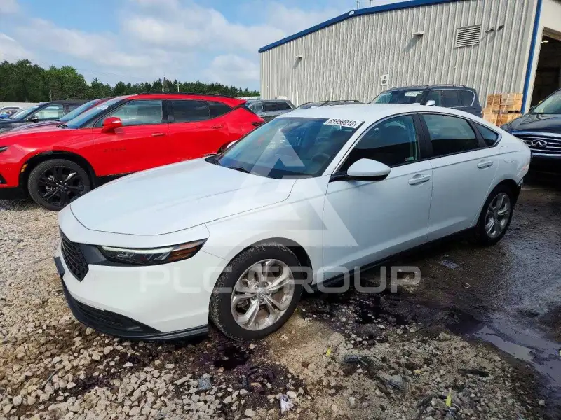 2025 Honda Accord photo