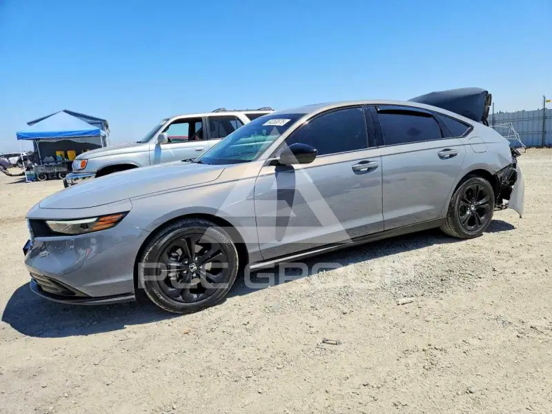 2025 Honda Accord photo