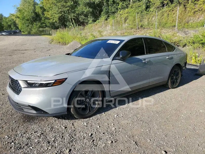 2025 Honda Accord photo