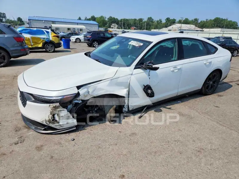 2025 Honda Accord photo