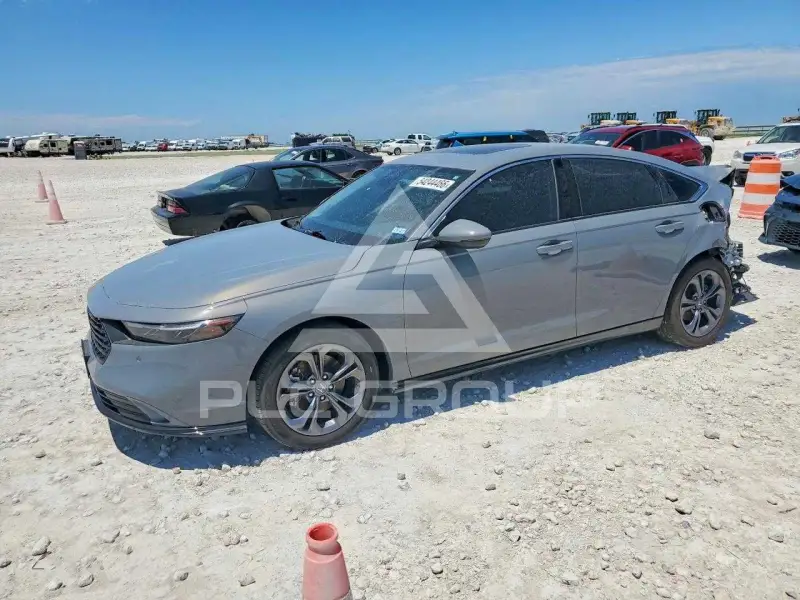 2025 Honda Accord фото