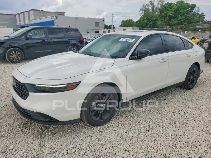 2025 Honda Accord photo