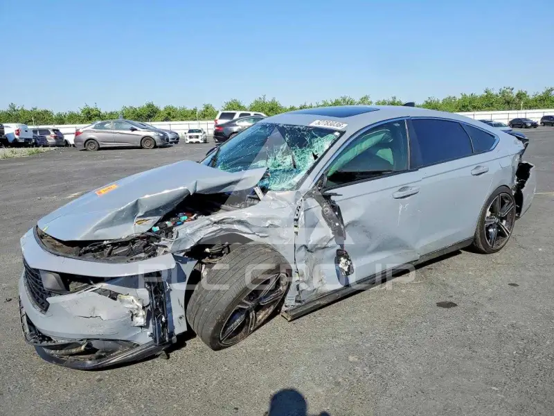2025 Honda Accord photo