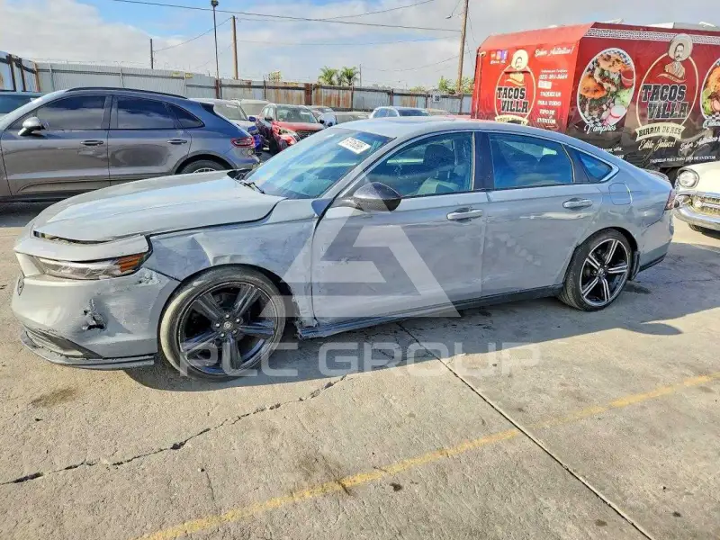 2025 Honda Accord фото