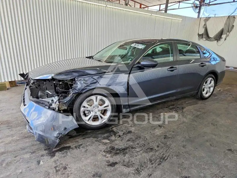 2025 Honda Accord photo
