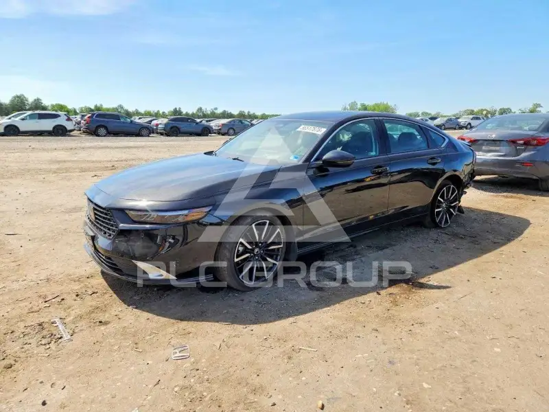 2025 Honda Accord photo