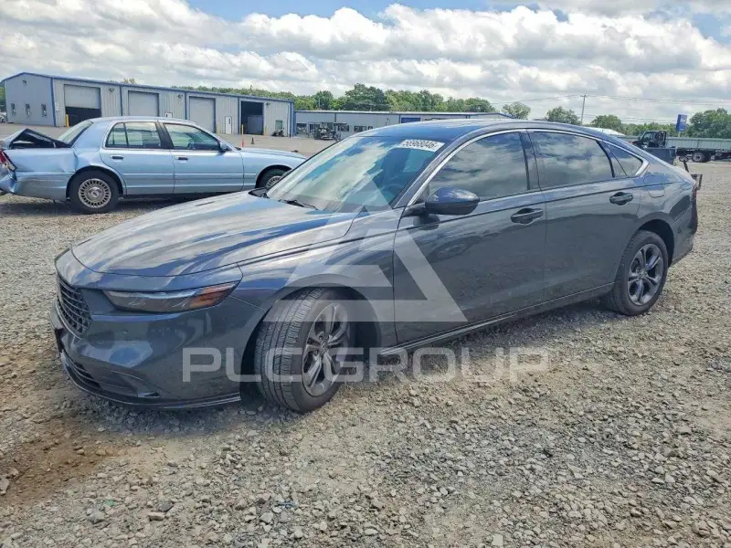2025 Honda Accord photo