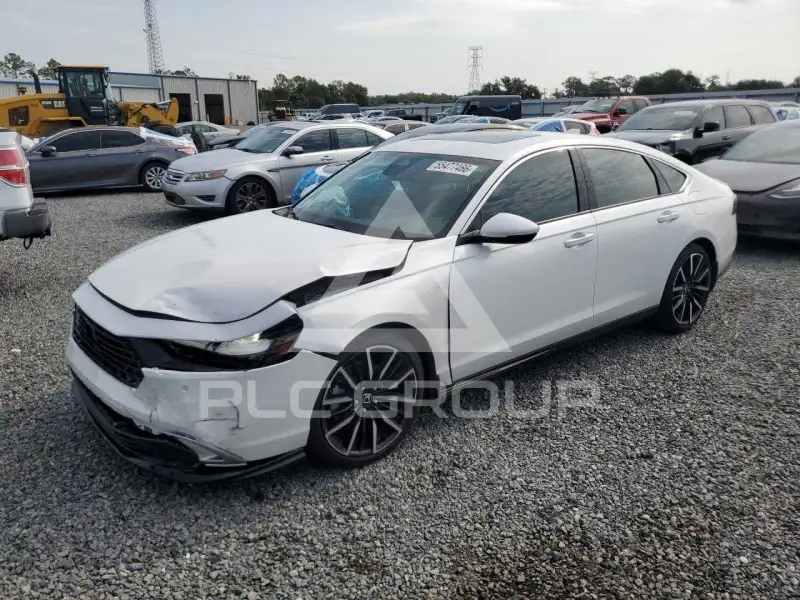 2025 Honda Accord photo