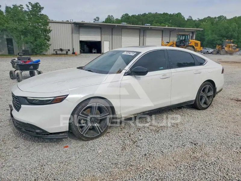 2025 Honda Accord photo