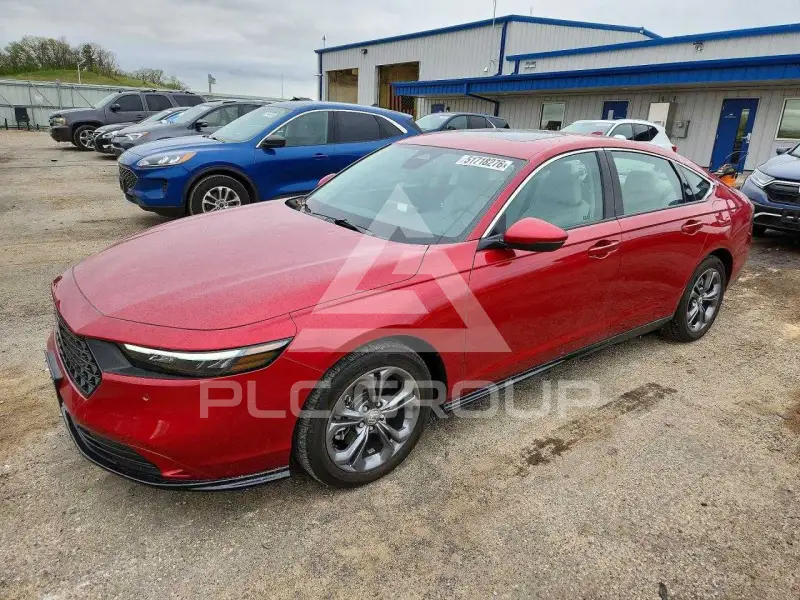 2025 Honda Accord photo