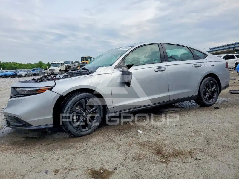 2025 Honda Accord photo