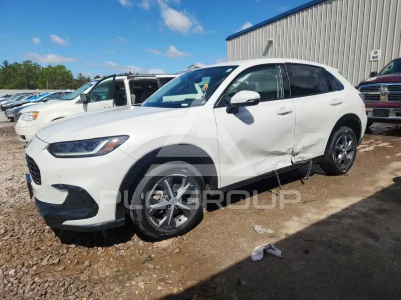 2025 Honda HR-V photo