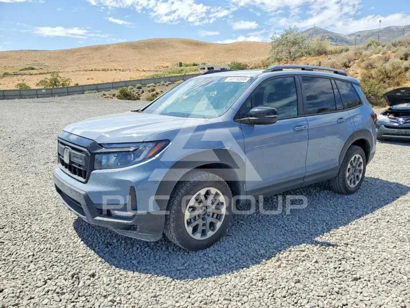 2025 Honda PASSPORT photo