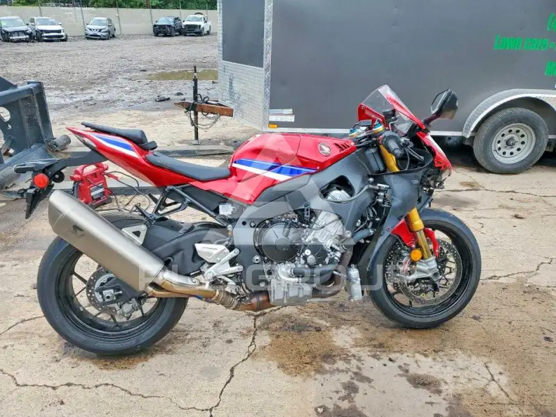 2025 Honda CBR фото