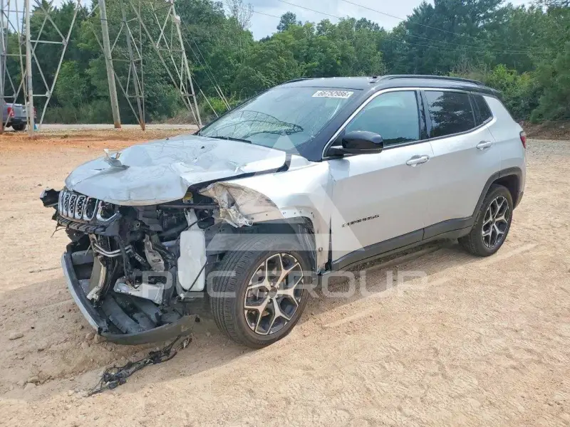 2025 Jeep COMPASS photo
