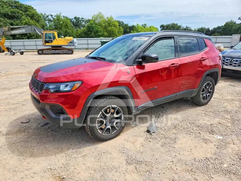 2025 Jeep COMPASS photo