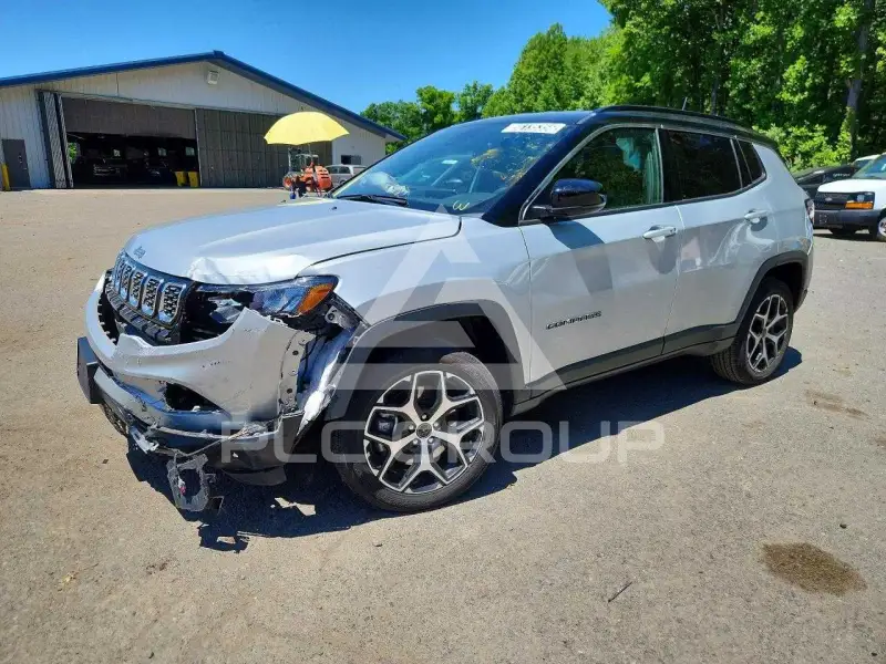 2025 Jeep COMPASS фото