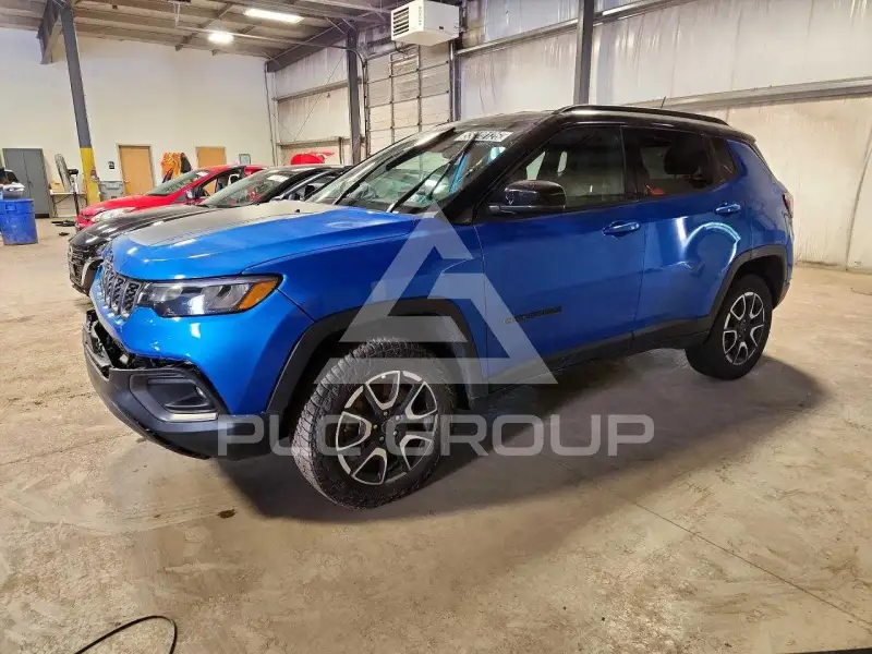 2025 Jeep COMPASS фото