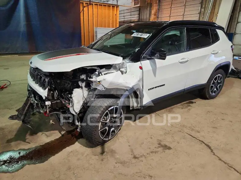 2025 Jeep COMPASS фото