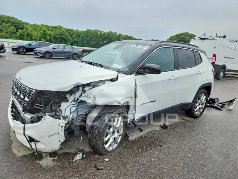 2025 Jeep COMPASS фото
