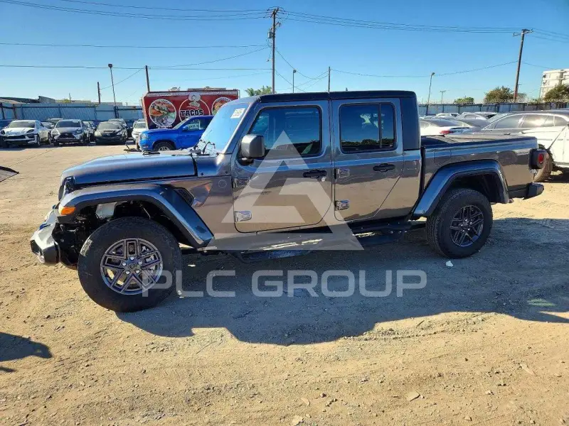 2025 Jeep Grand Cherokee photo