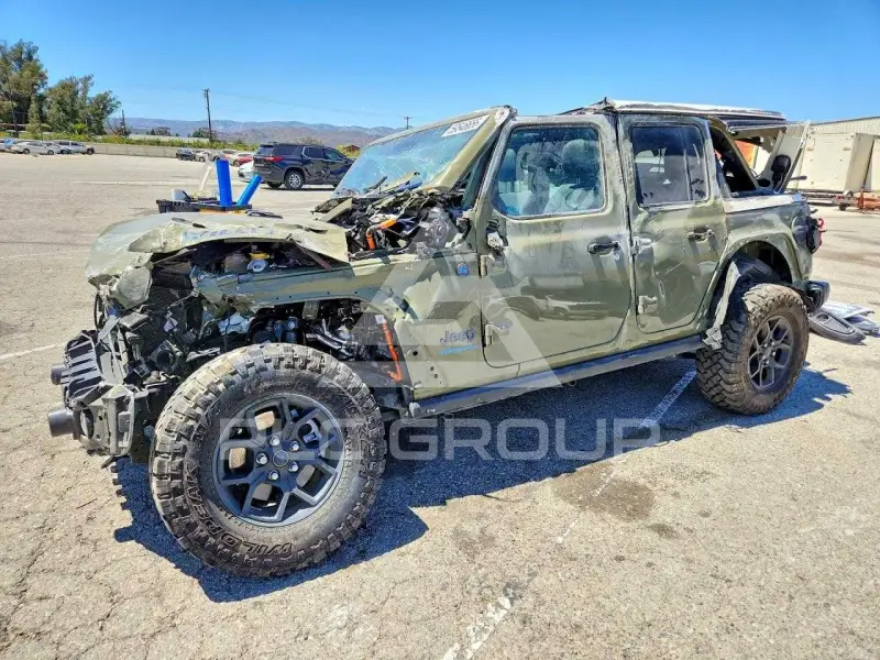 2025 Jeep WRANGLER photo