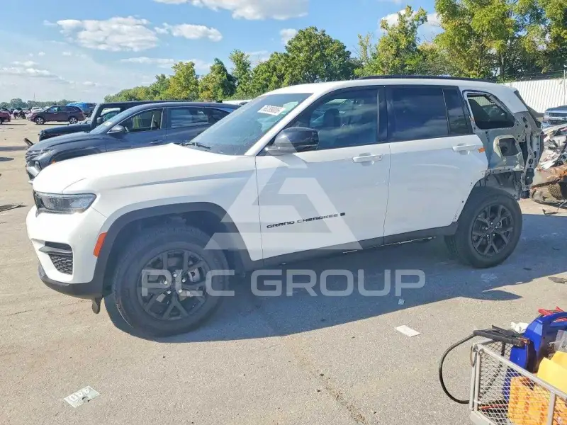 2025 Jeep CHEROKEE photo