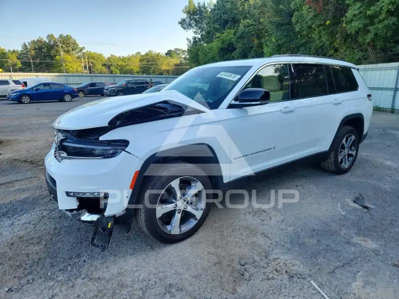 2025 Jeep CHEROKEE photo