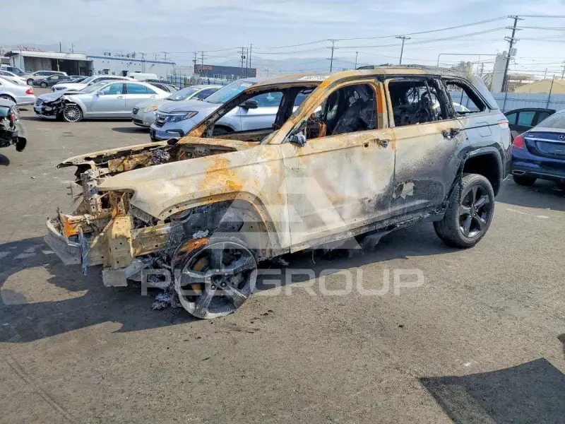 2025 Jeep CHEROKEE фото